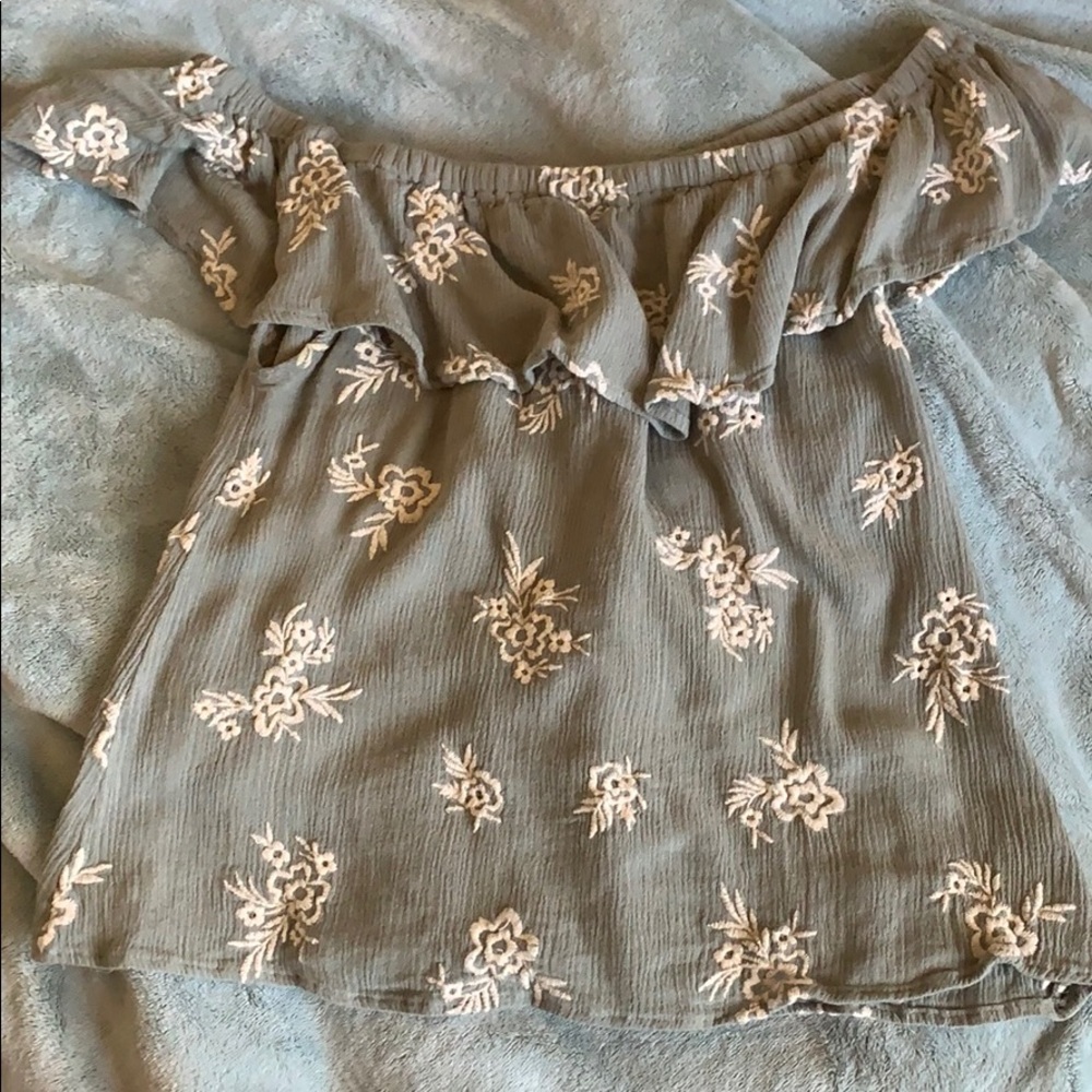 flowy pacsun top